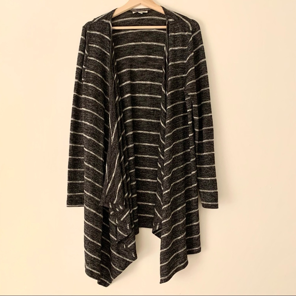 American Eagle Outfitters Open Front Cardigan Size L